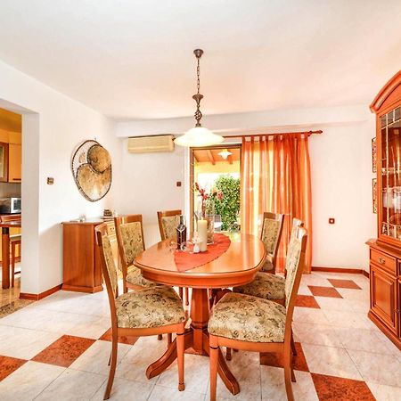 Apartments Cvek Ρόβινι Εξωτερικό φωτογραφία