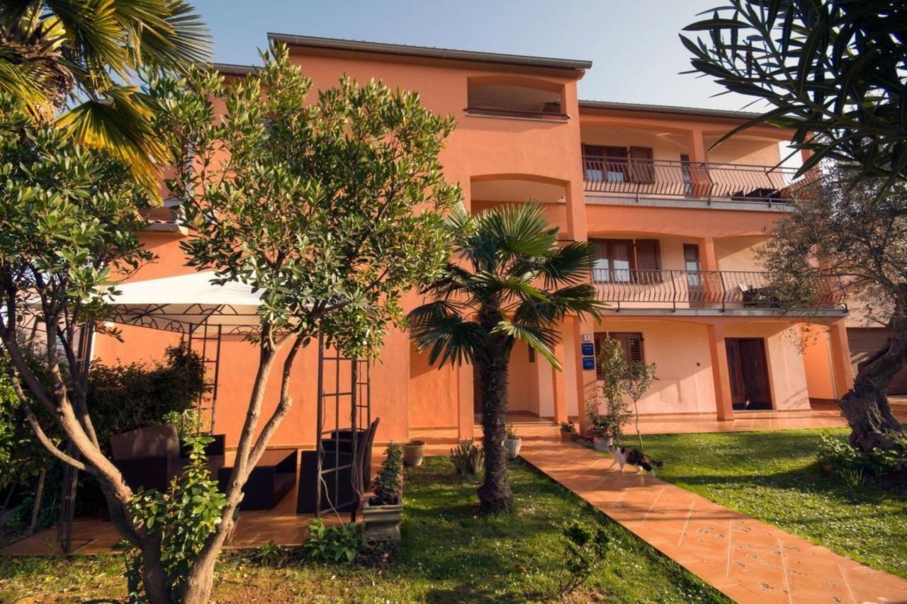 Apartments Cvek Ρόβινι Εξωτερικό φωτογραφία