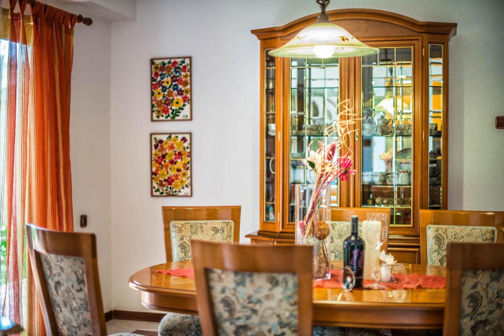 Apartments Cvek Ρόβινι Εξωτερικό φωτογραφία
