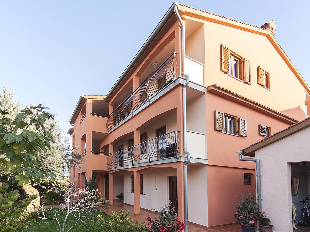Apartments Cvek Ρόβινι Εξωτερικό φωτογραφία