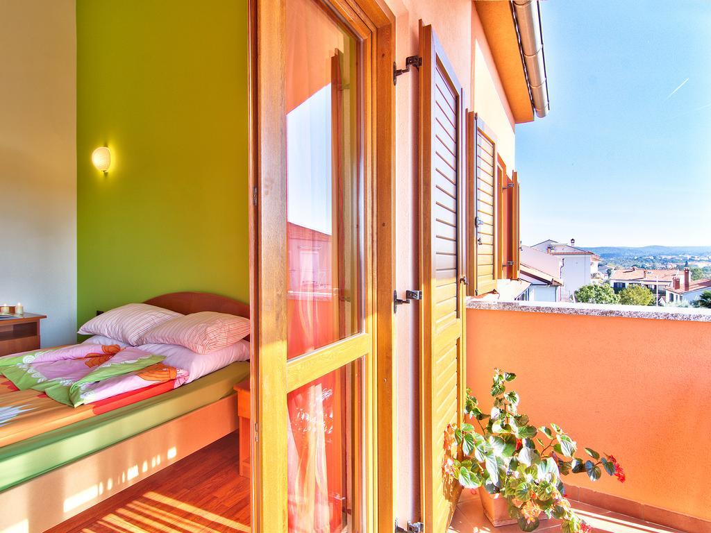 Apartments Cvek Ρόβινι Εξωτερικό φωτογραφία