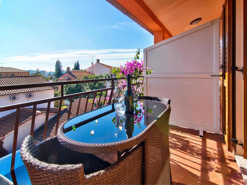 Apartments Cvek Ρόβινι Εξωτερικό φωτογραφία
