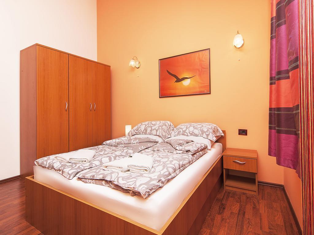 Apartments Cvek Ρόβινι Εξωτερικό φωτογραφία