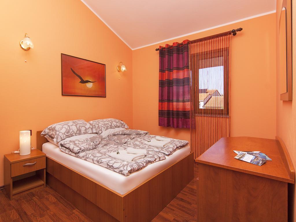 Apartments Cvek Ρόβινι Δωμάτιο φωτογραφία
