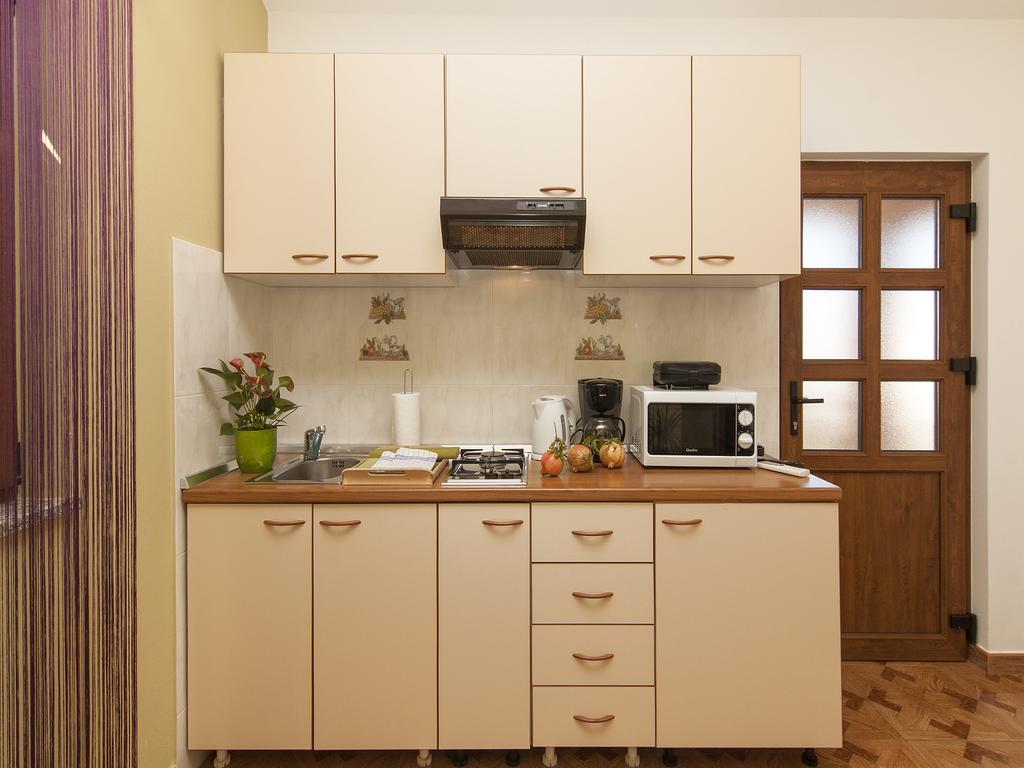 Apartments Cvek Ρόβινι Δωμάτιο φωτογραφία